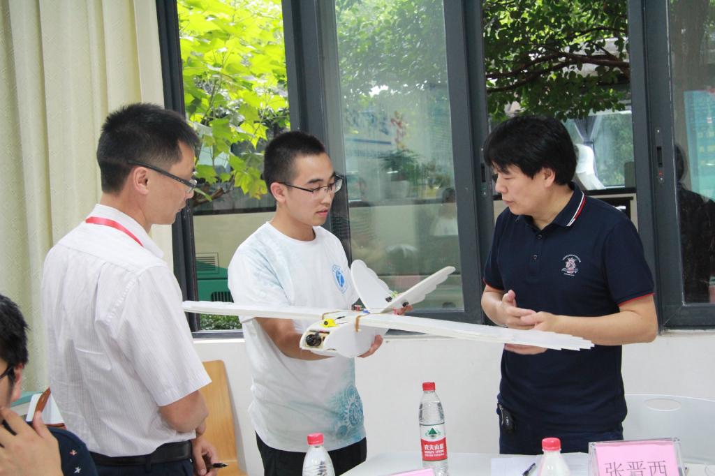 张晋西教授点评学生作品